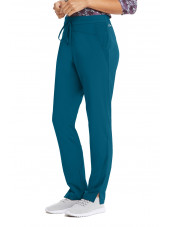Pantalon médical femme, couleur vert caraïbe vue de côté, collection "Barco One Wellness" (BWP506-)