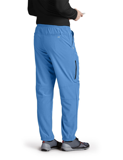 Pantalon médical homme, couleur bleu ciel vue de dos Barco One (0217)
