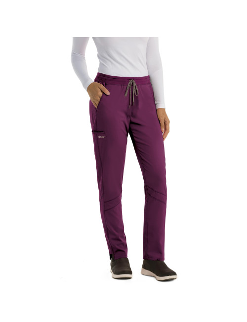 Pantalon médical femme, collection "Grey's Anatomy Stretch", couleur bordeaux, vue de face (GVSP509-)