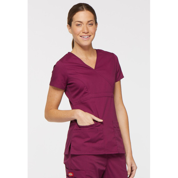 Blouse médicale Cache Coeur Femme, Dickies, collection "EDS signature" (85820), couleur bordeaux vue face