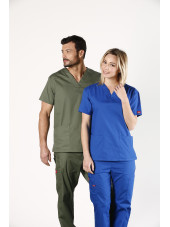 Blouse médicale Col V Femme, Dickies, 2 poches, Collection "EDS signature" (86706), couleur bleu royal, vue modèle ensemble