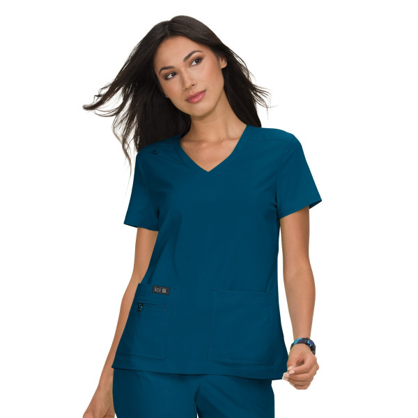Mujer de blusa médica Koi "Becca", colección "Koi basics" (373-)