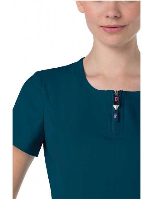 Blouse médicale Femme Koi "Serenity", collection Koi Lite (317-) vert caraibe vue détail