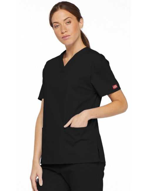 Blusa médica de cuello en V para mujeres, Dickies, 2 bolsillos, Colección "EDS Signature" (86706)