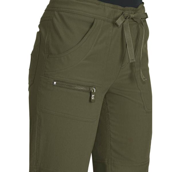 Pantalon médical Femme Koi "Peace", 5 poches Koi Lite (721) Pantalon médical Femme Koi "Peace", 5 poches Koi Lite (721)