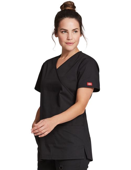 Bata médica de Women's Cache Coeur, Dickies, Colección "EDS Signature" (DKE632)