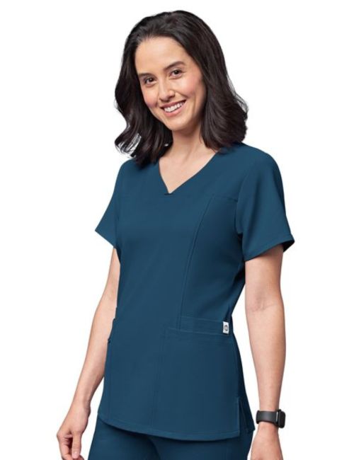 Wonderwink "Thive" waterproof gown for women (6322)