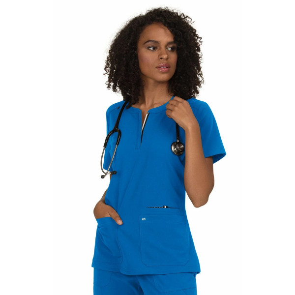 Blouse médicale Femme Koi "Back in Action", collection Koi Next Gen (1009) bleu royal face