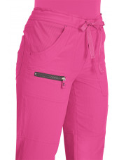 Pantalon médical Femme Koi "Peace", collection "Koi Lite" (721-) azalée détail