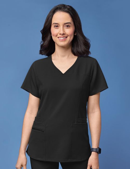 Wonderwink "Thrive" waterproof gown for women (6322)