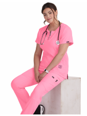 Blouse médicale Femme Koi "Serenity", collection Koi Lite (317-) rose face