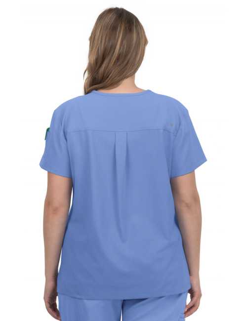 Blouse médicale Femme Koi "Aura", 2 poches, collection Cureology (C100), bleu ciel de dos