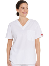 Bata médica para hombres, Dickies, Bolsillo para el corazón, Colección "EDS Signature" (83706)