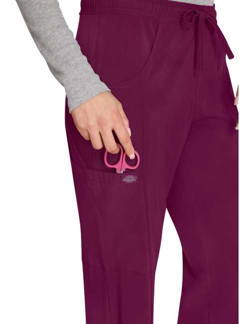 Pantalon Médical Femme taille mi-haute, Dickies, "EDS Essentials" 7 poches (DKE010)
