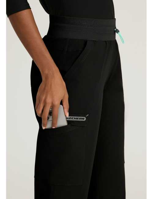 Pantalón médico de mujer con 5 bolsillos y cintura de malla - Skechers "RIP STOP" (SKP712)