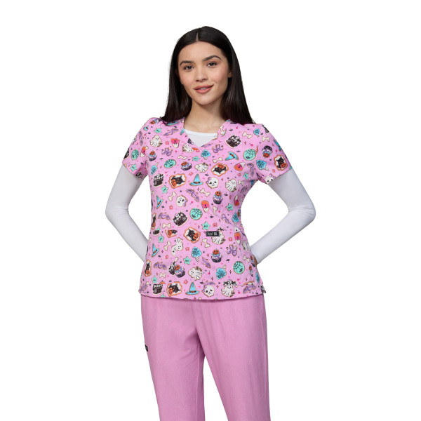 Casaca sanitaria estampada de Halloween para mujer "Spooky Treats" (384PR-SPO)