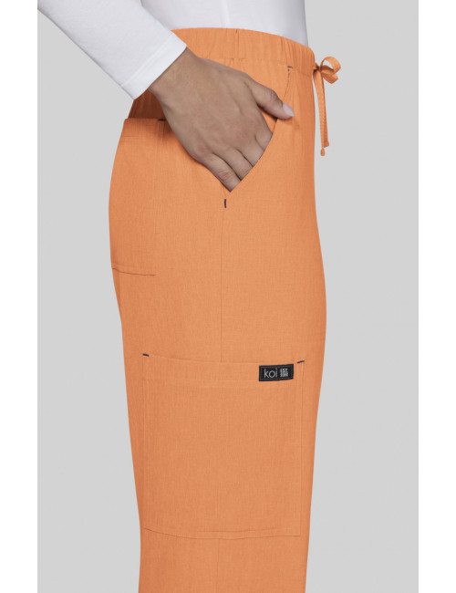 Pantalon médical Femme Koi "Holly", 6 poches Koi Basics (731)