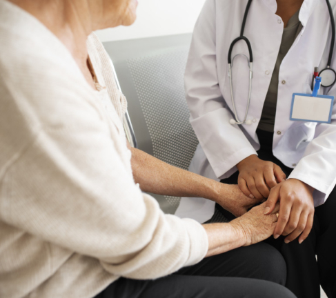 Le rôle des blouses médicales dans la relation patient-soignant 